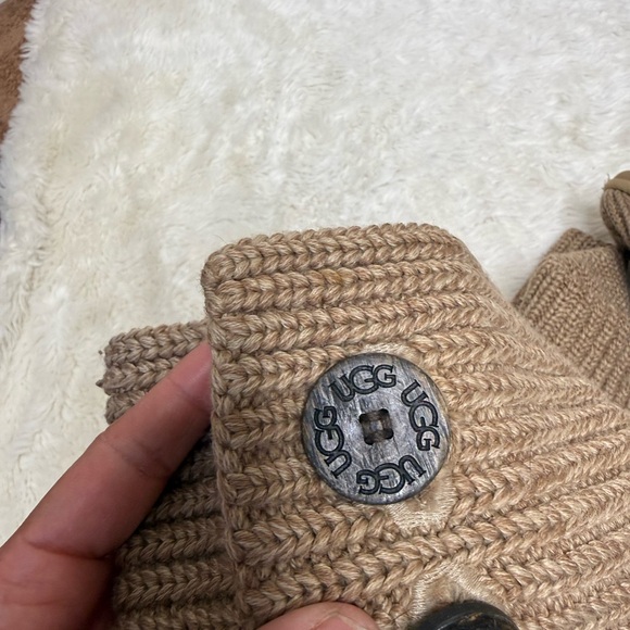 UGG Australia Cardy Knit Boots Tall Brown Button Sweater Boots Women Size 6 - Picture 11 of 13